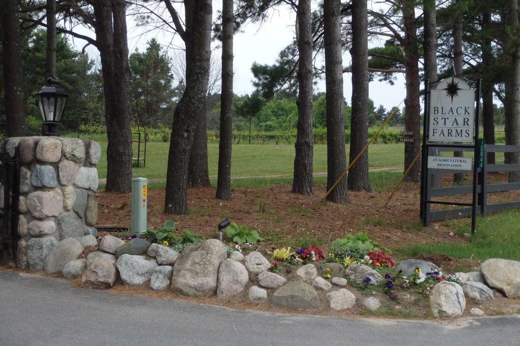 Entrance to the Black Star Farms estate