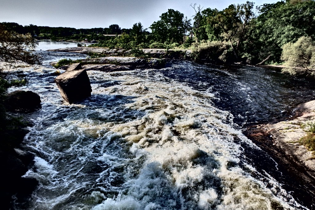 The water coming through this side of the dam was intense!